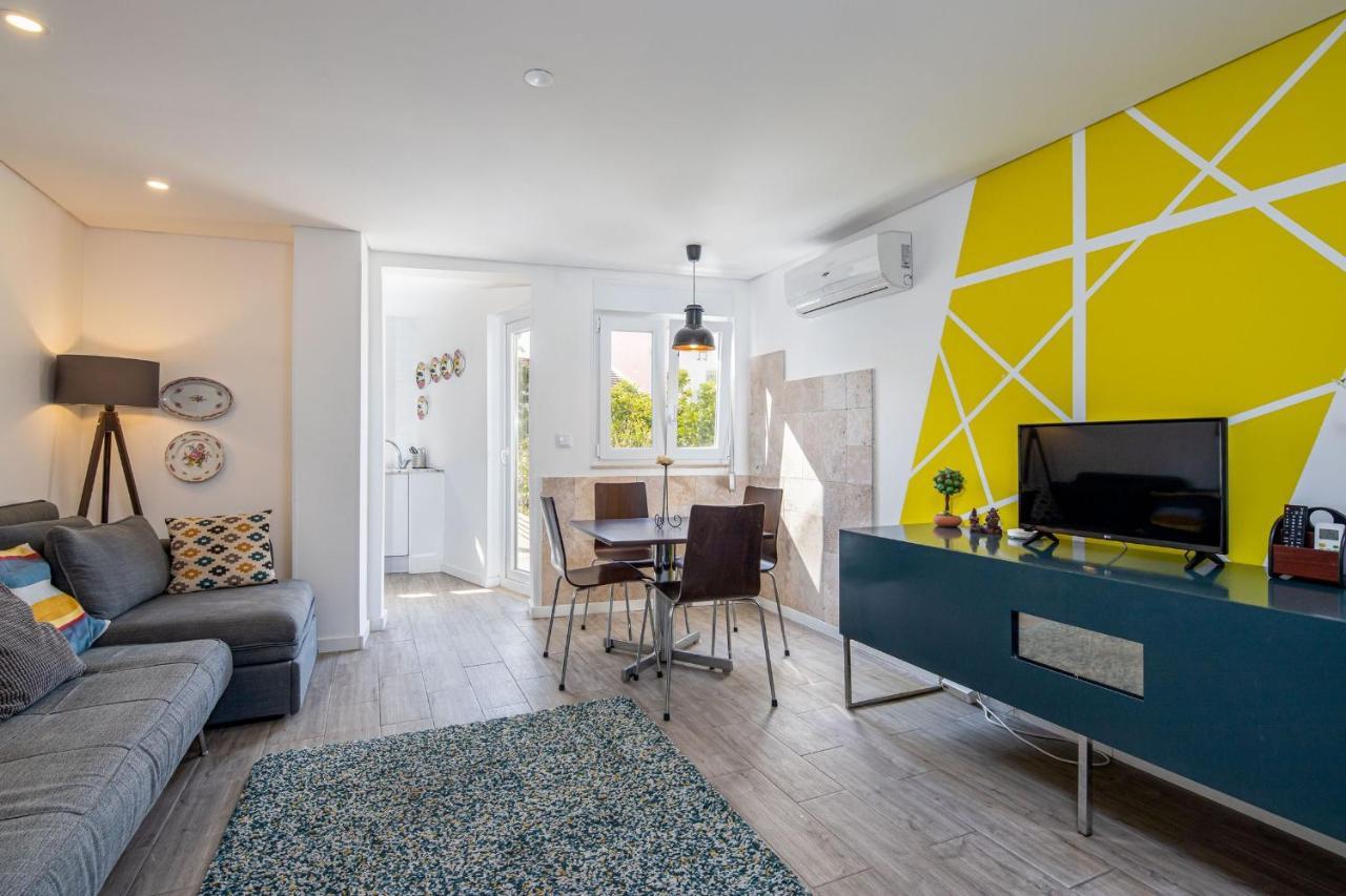 Designer Flats In Lapa By Lovelystay Lisbona Esterno foto
