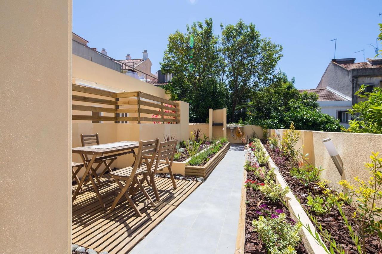 Designer Flats In Lapa By Lovelystay Lisbona Esterno foto