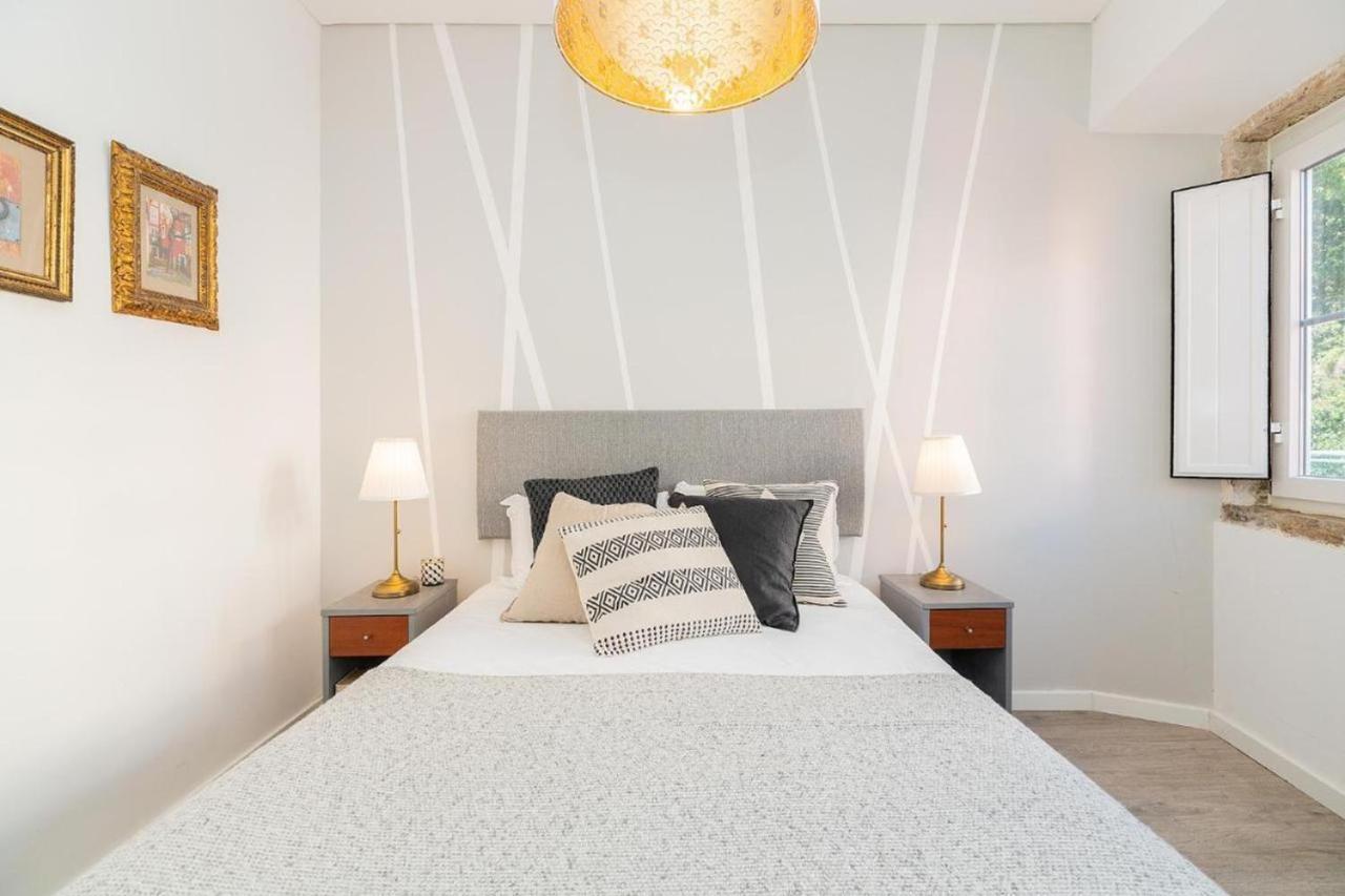 Designer Flats In Lapa By Lovelystay Lisbona Esterno foto