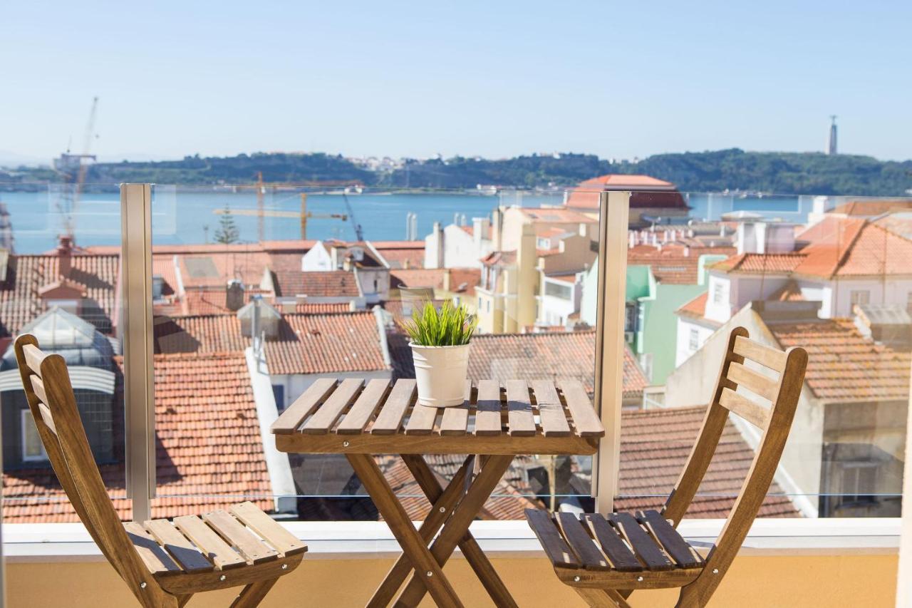 Designer Flats In Lapa By Lovelystay Lisbona Esterno foto